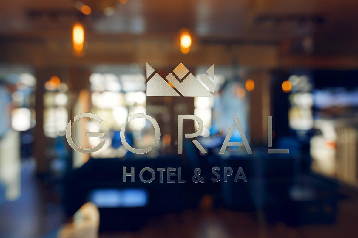 Goral Hotel & Spa Bukovel Bagian luar foto